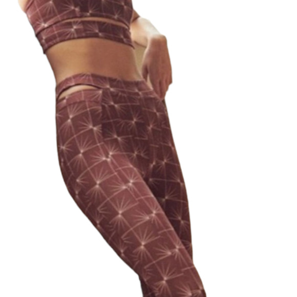 Free People Movement High Rise Cut Out Sneak Peak Printed Legging Size Medium - Picture 11 of 15
